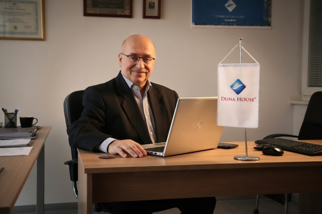 Lázár Lénárd ingatlanos Fonyód